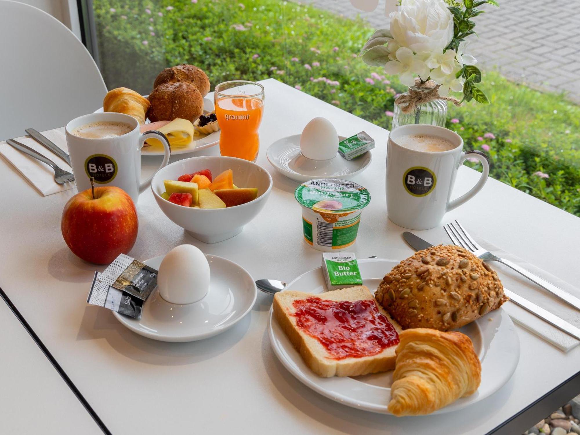B&B Hotel Essen-City Extérieur photo
