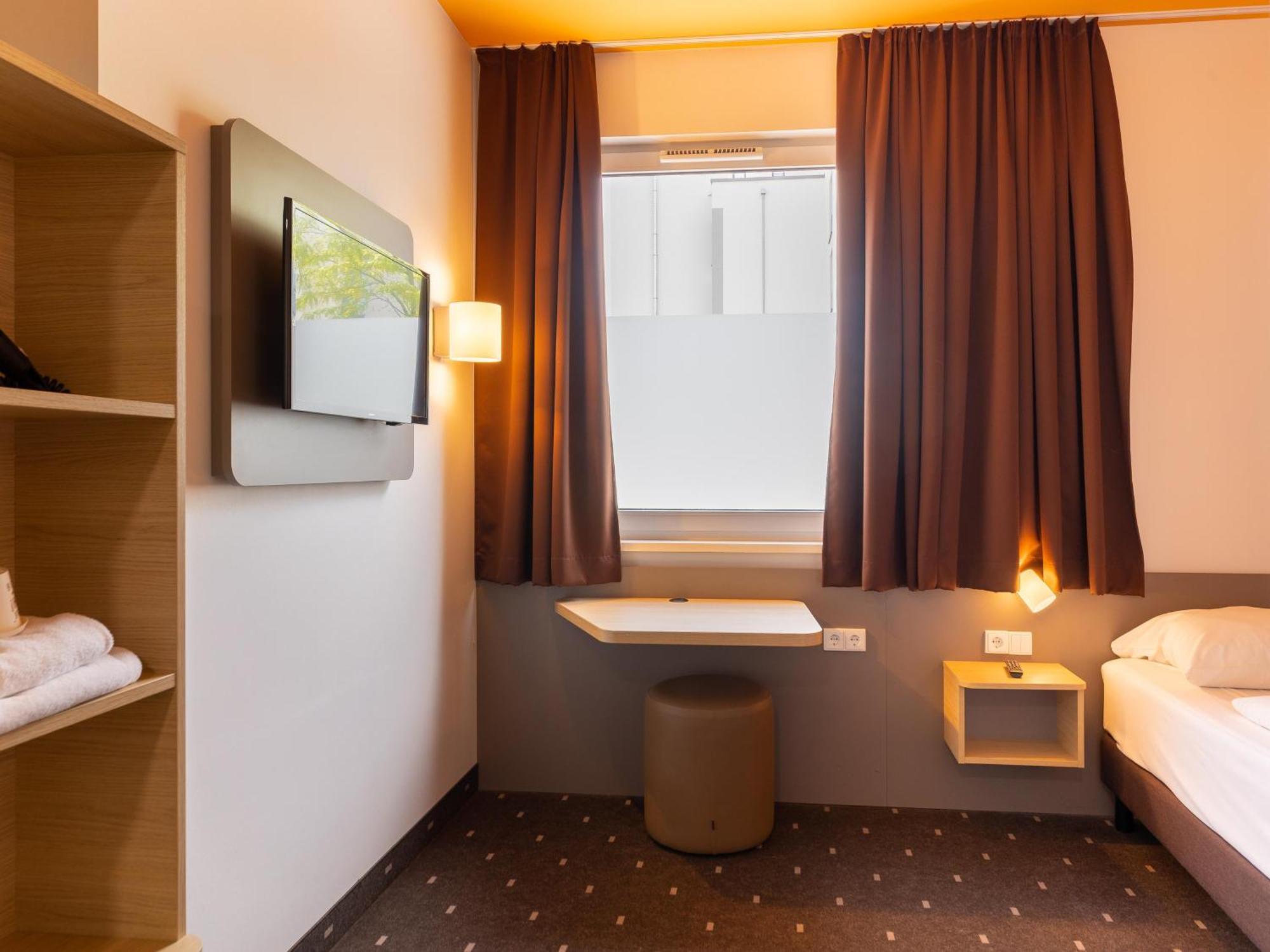 B&B Hotel Essen-City Extérieur photo